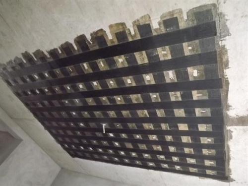 番阳镇楼板加固